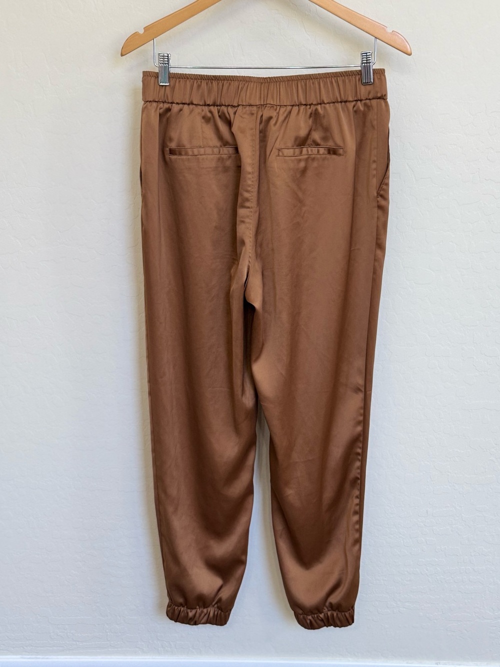 Rachel Zoe Bronze Brown Satin Tie-Waist Jogger Pants Size M - Picture 3 of 4
